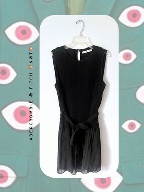 NWT🎉Abercrombie & Fitch Black Pleated Sleeveless Waist Tie Belt Mini Dress